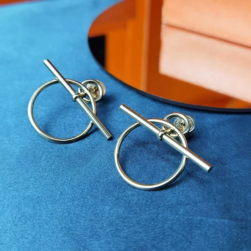 エルメス ピアス 偽物「 Loop ループ 」MM 2色 H114504B00